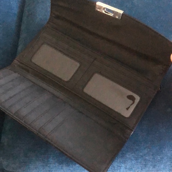 Large faux leather black wallet - Picture 2 of 3